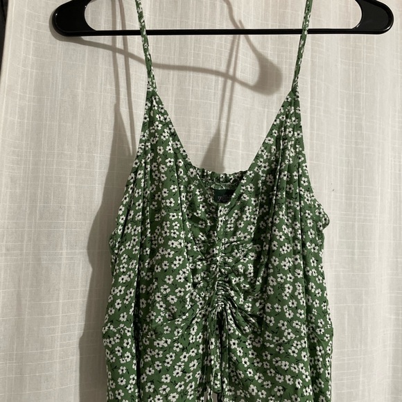 flower flowy crop - Picture 1 of 3